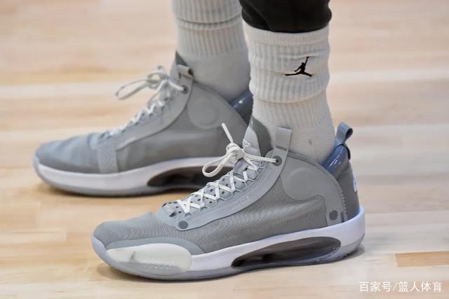 布伦森39分尼克斯送鹈鹕6连败 骑士大胜76人