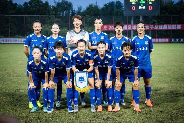 杨瀚森18+11+4帽青岛不敌浙江 新疆大胜上海